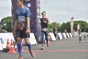 BIB: 
                            <button type="button" onclick="openModal(4949004)" class="btn btn-primary btn-sm float-right btn-popup" data-toggle="modal" data-target=".modal-high-quality">
                        <i class="fas fa-shopping-cart"></i> Add to Cart
                    </button>
                                            <button type="button" onclick="isThisMe(4949004, true)" class="btn btn-success btn-sm float-right btn-popup btn-isme hidden" data-toggle="tooltip" data-placement="bottom" title="นี่คือรูปของคุณใช่ไหม คลิกที่นี่เพื่อเอาเข้าอัลบั้ม">
                        <i class="fas fa-plus"></i> Add to album
                    </button>
                    <button type="button" onclick="isThisMe(4949004, false)" class="btn btn-warning btn-sm float-right btn-popup btn-isnotme hidden">
                        <i class="fas fa-ban"></i> Remove from album
                    </button>